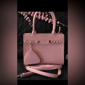 Women handbags